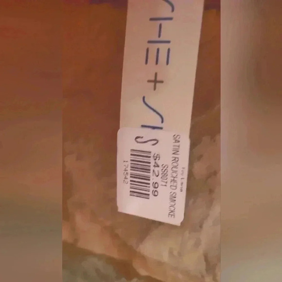 She + Sky - NWT Smocked Peasant Tank with Tie - Picture 4 of 4